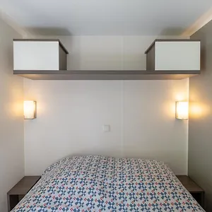 camping-le-parc-des-monges.fr-provencehotel.com/
